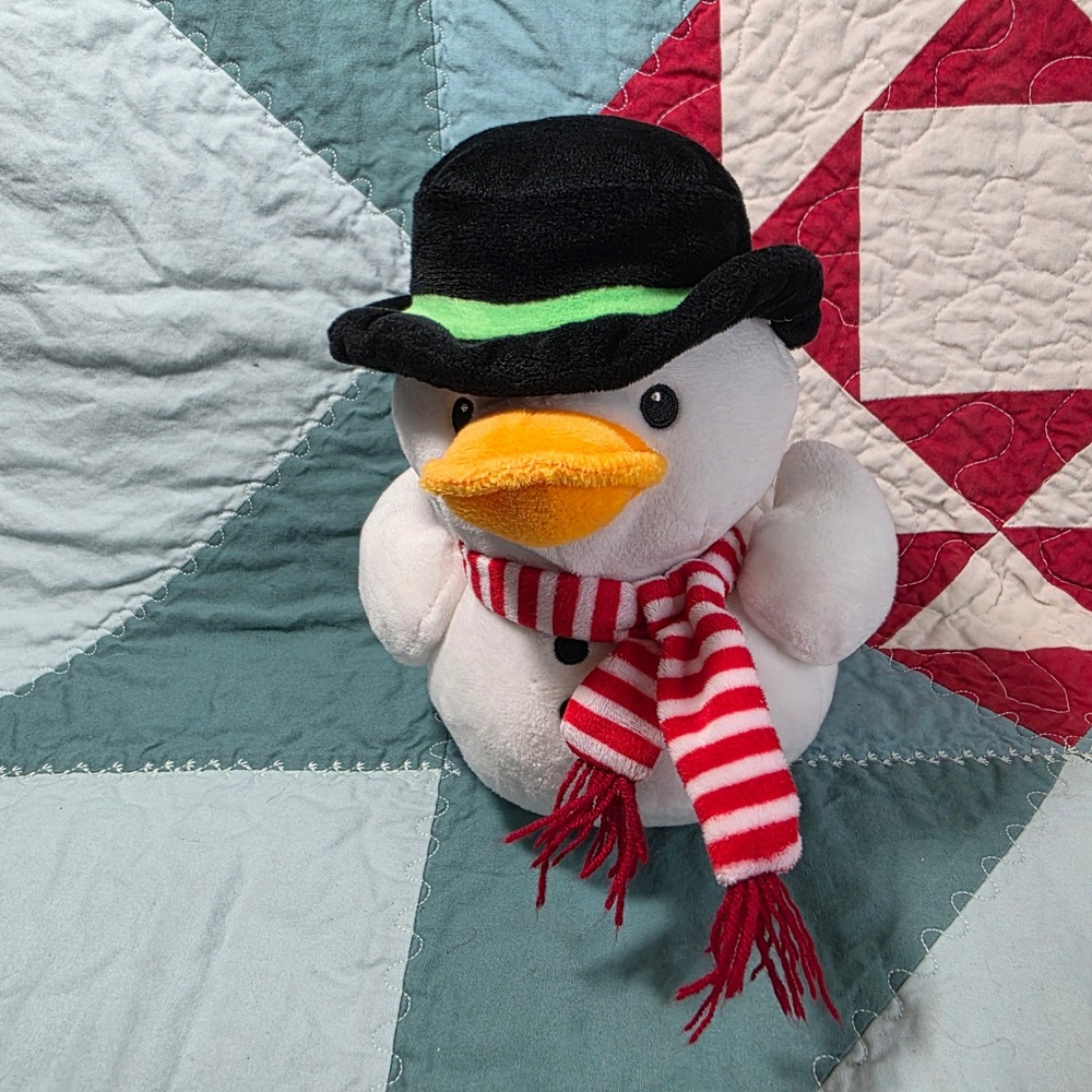 Kellytoy Snowman Duck Plush Unisex 7in White Winter Holiday Top Hat Scarf